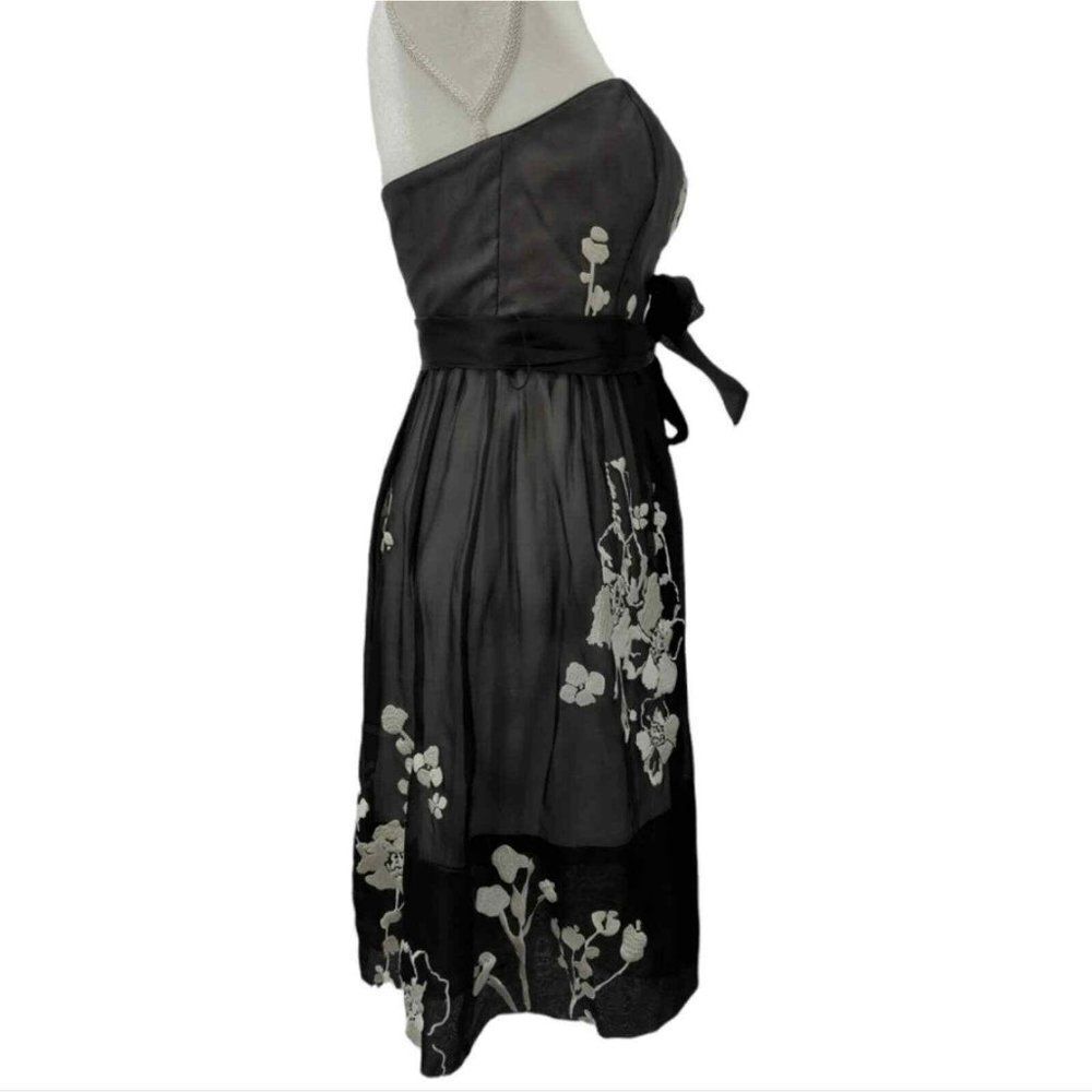 White House Black Market floral embroidered 100% silk chiffon bustier dress
